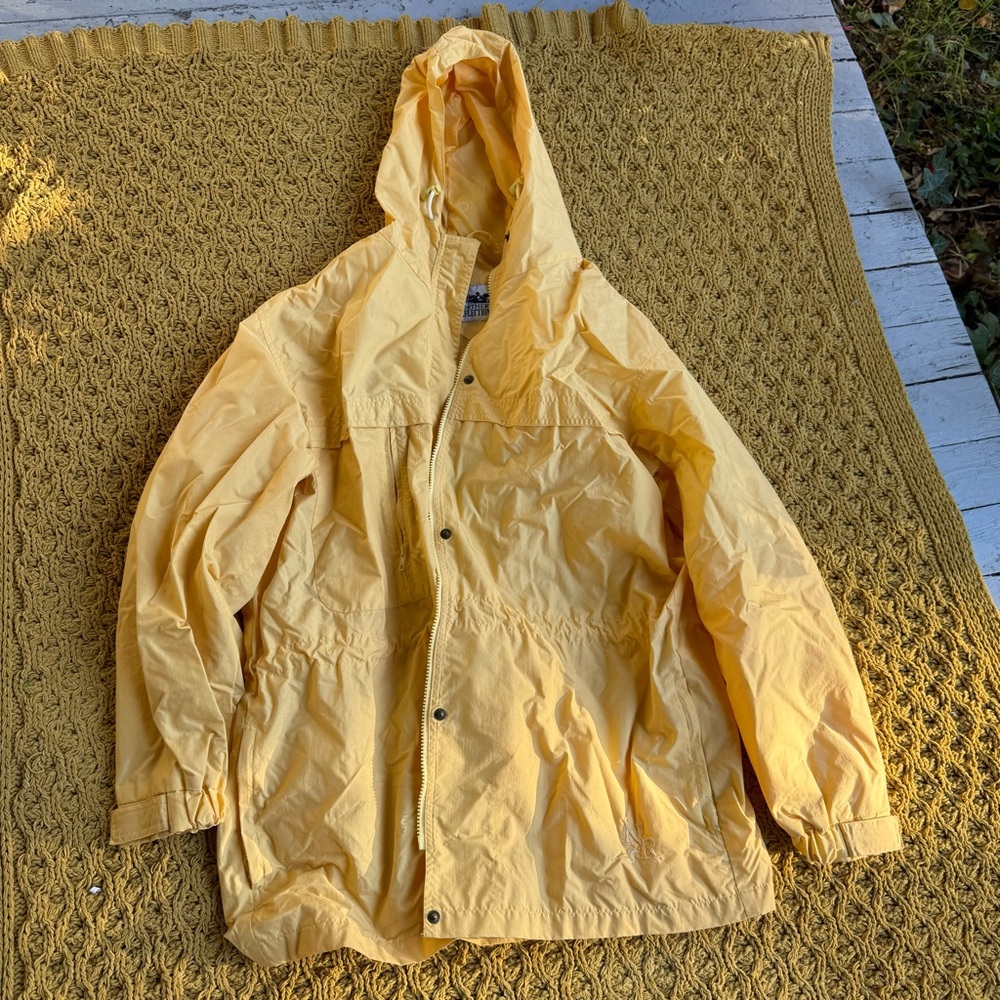 Vintage Northern Reflections Yellow Windbreaker Rain Coat Light Jacket Ducks Vtg